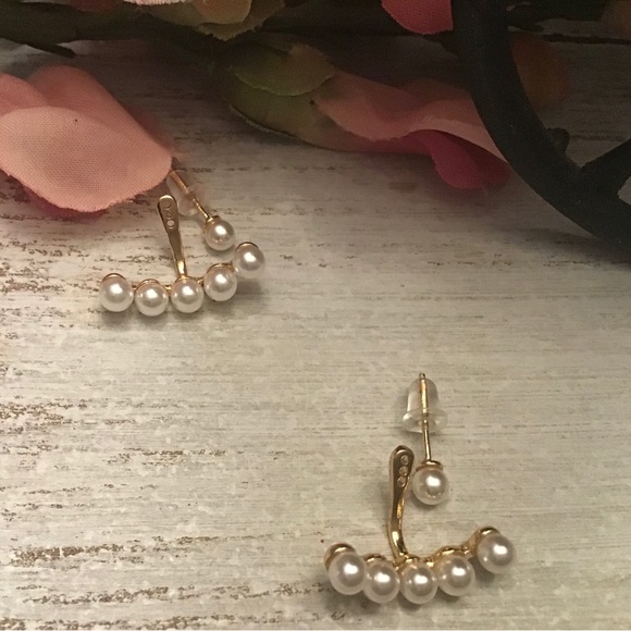 Pearl Jacket Earrings - Picture 3 of 7